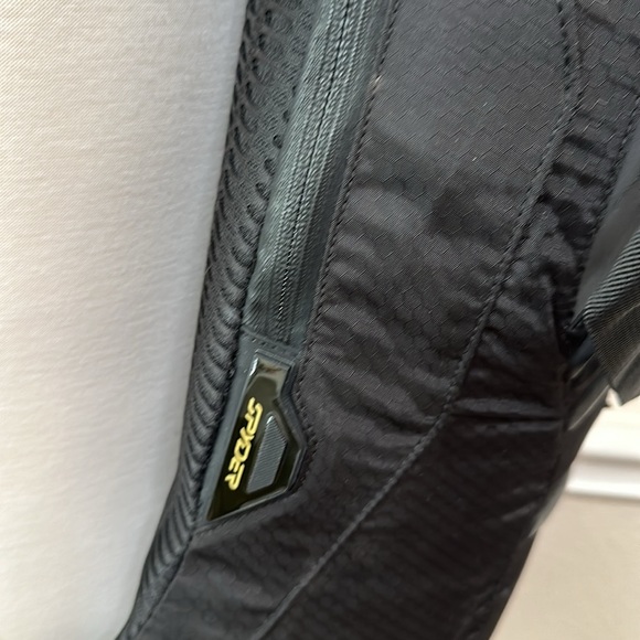 Spyder SILVERTON BACKPACK -black - Picture 3 of 16